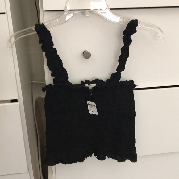 Tops - Black Ruffle Cinch Top NWT